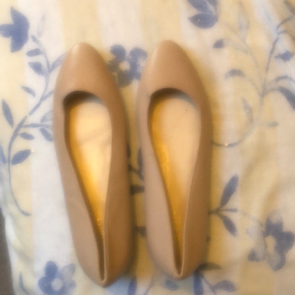 Nine West Classic Beige Women's Flats